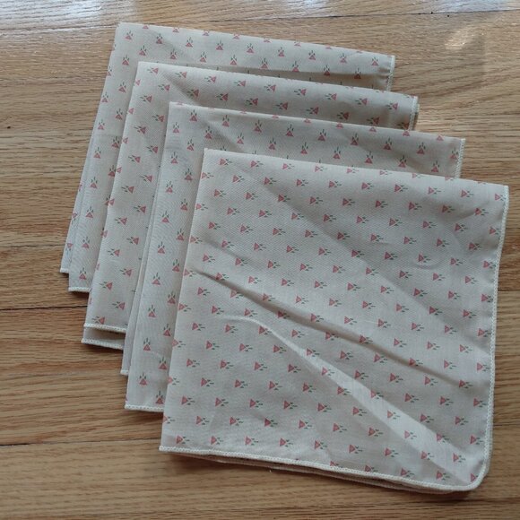 Vintage 80s Cloth Napkins Set of 4 Ditsy Print Made in Hong Kong - Picture 1 of 13